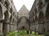 img/Dunkeld_cathedral_knave.jpg